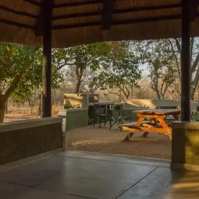 Kingfisher Creek Safari Cottages