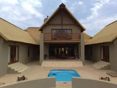 Gallery image of Zebula Golf and Wildlife Estate - Hornbill Paradise Pax 8 - Moi Signature Luxury villa in Mabula