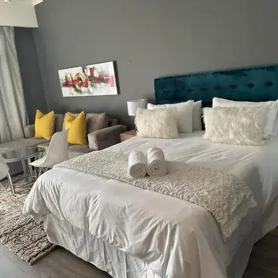 The Capital Trilogy Menlyn Maine Apartments 913