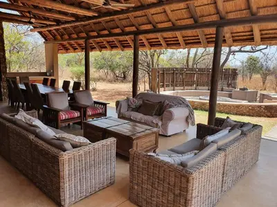 Gallery image of Zebula Golf and Wildlife Estate - Nagapie 12 Pax- Moi Signature Luxury villa in Mabula