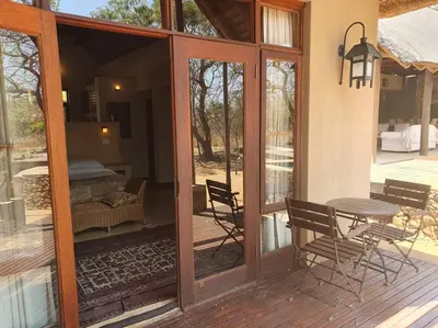 Gallery image of Zebula Golf and Wildlife Estate - Nagapie 12 Pax- Moi Signature Luxury villa in Mabula