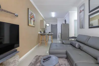 Gallery image of Pax Private - Luxury Mr Grey Penthouse in Midrand