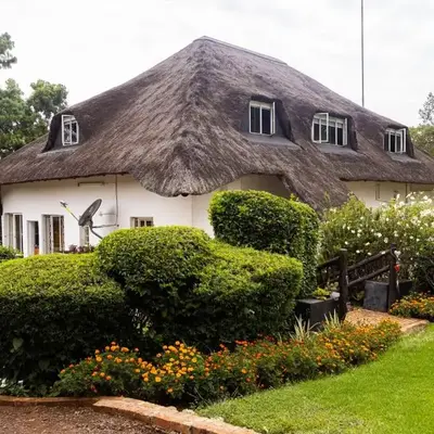 Boven Villa