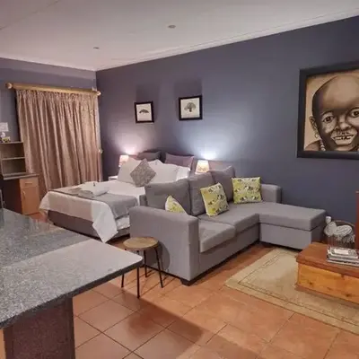Studio in Lynnwood garden estate
