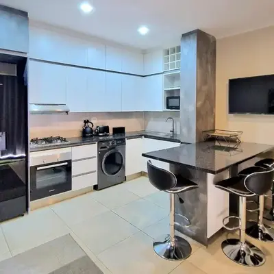 Menlyn View Unit 6