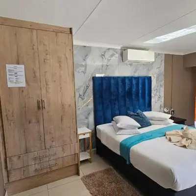 Pool house 39 hoog