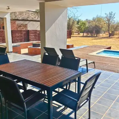 Zebula Bush Villa 82