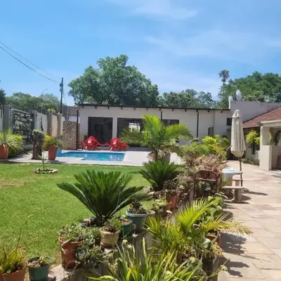 Sunpalm Guesthouse