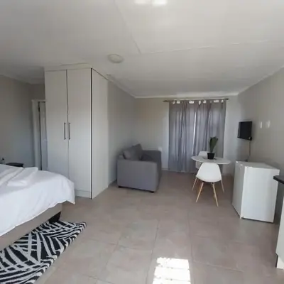 khutsong Apartments