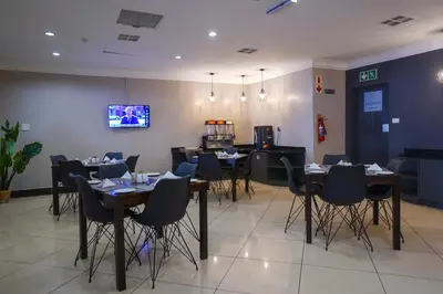 Gallery image of Inani Hotel Gallagher in Midrand