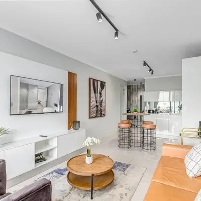 2 Bed Luxury Apartment