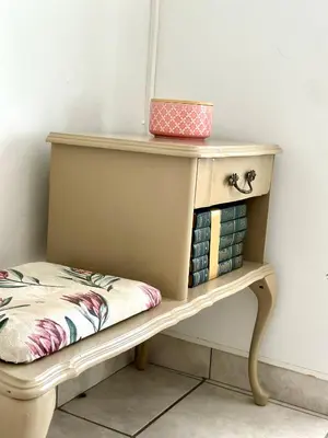 a bench with a shelf with a bowl on top at Guesthouse 52 in Groblersdal