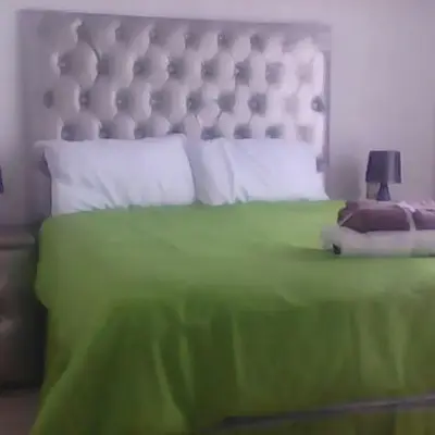 Day & Night Guestrooms