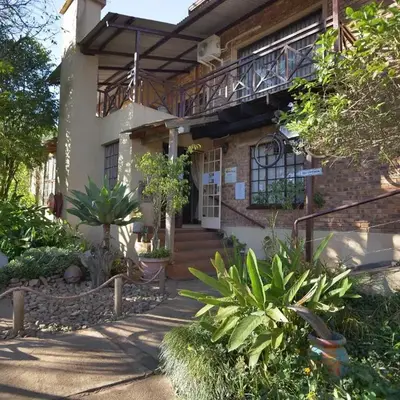 Autumn Breeze Manor Guest House
