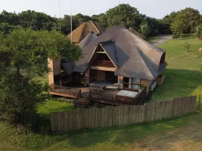 an overhead view of a house with a thatched roof at Kruger Park Lodges - Pangane M Properties Unit 538, 571A, 571B in Hazyview