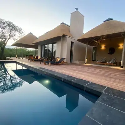 Villa Visvanger - Villa with river deck nearby Kruger