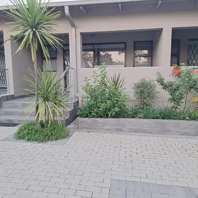 Bustani 1 Self Catering Studio Minimum 2 Nights