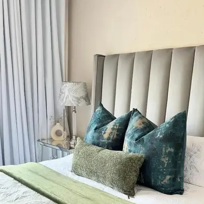 The Loraine Luxury Suites