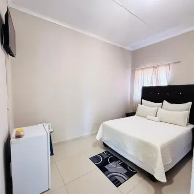 Relax Guest House