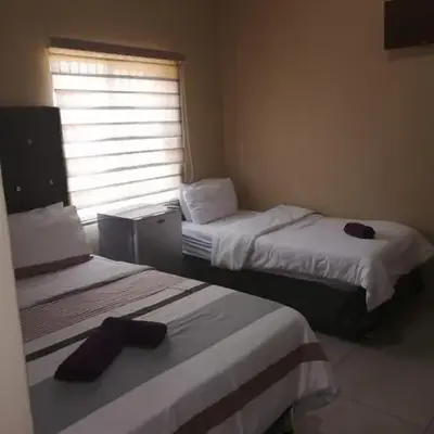 Royal guest lodge