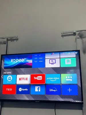 a television screen with different colored screens on it at Linies guest house in Benoni