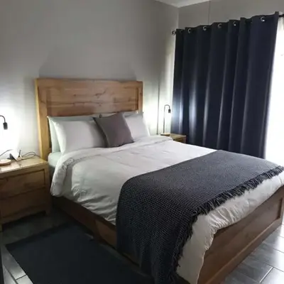 Hantam Suites