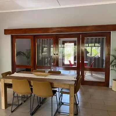 Emoyeni Malelane Lodge