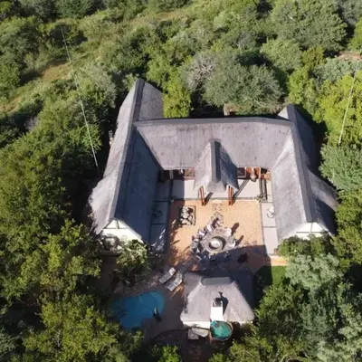 Etnika Manor House
