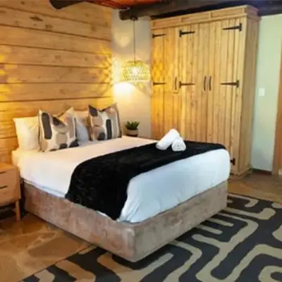 Silverlakes Farm Hotel