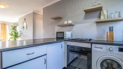 Gallery image of Menlyn Place 515 in Pretoria