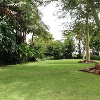 Makarios Lodge