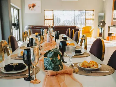 Gallery image of Rib's Boutique Hotel in Thulamahashi