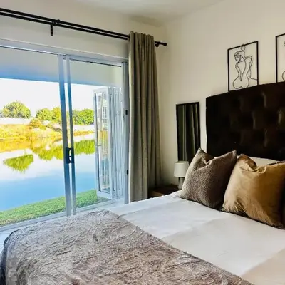 BKM Retreat Lake View