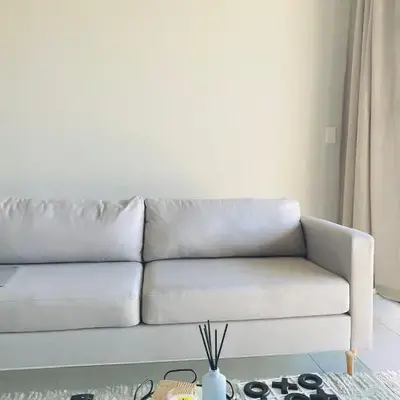 The Minimalist Hideout