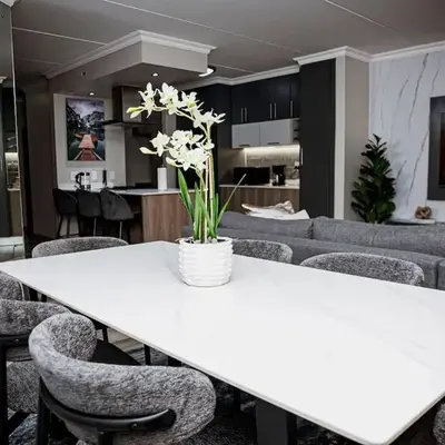 Walton Luxe Retreat