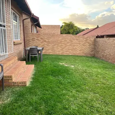The Reeds Private Garden House