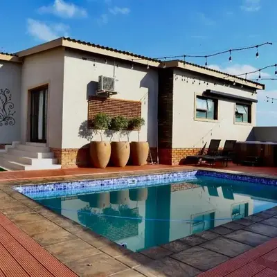 Marble Nights Guesthouse and spa Elim