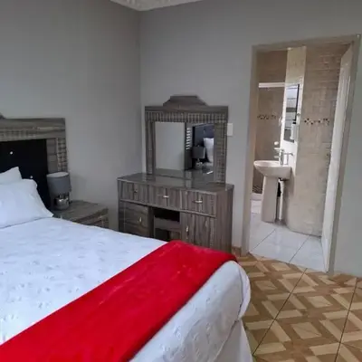 Entire Modern House!!- Middelburg