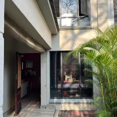 Nzwaki Self Catering