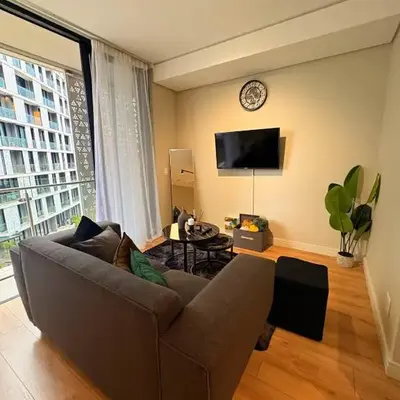 Elite Skyline Suite