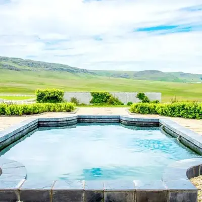 Elegant 4 ppl Villa nested in a picturesque town
