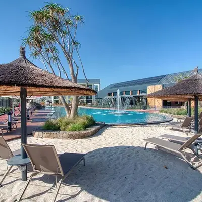 East Luxe BNB 2bed 2bath