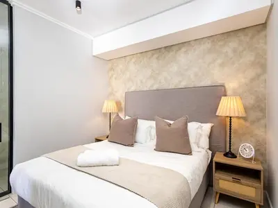 Gallery image of Elcaro Luxe Suite at The Ellipse in Midrand