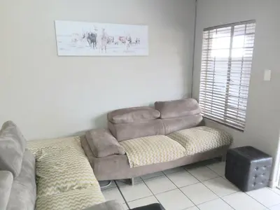Gallery image of Nested at L&MX in Centurion