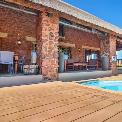 Doornkop Luxury 8 Sleeper with Private Pool and Boma