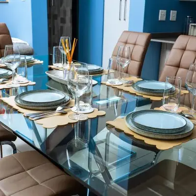Fully Equipped Modern 2-Bedroom
