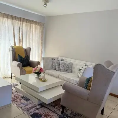 Kloppenheim Sectional Lifestyle Complex