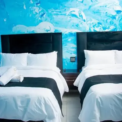 Meriam Base Lodge
