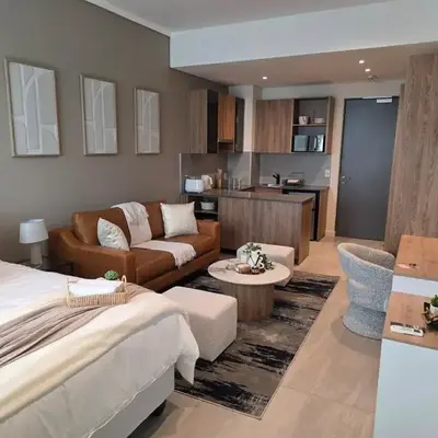 Studio in Menlyn Maine