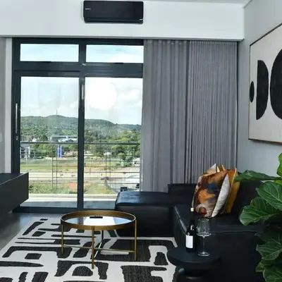Apartment in Menlyn Maine